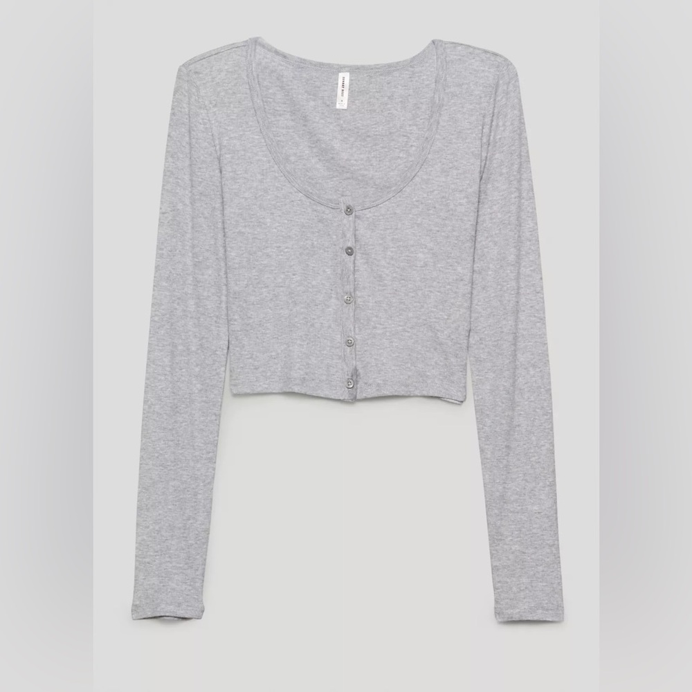 Sunday Best Holly Longsleeve - Picture 8 of 9